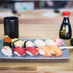 Sushi Sashi ( Okasushi )