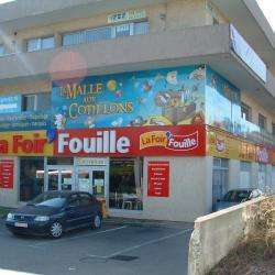 La Malle Aux Cotillons