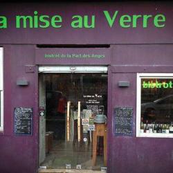 La Mise Au Verre