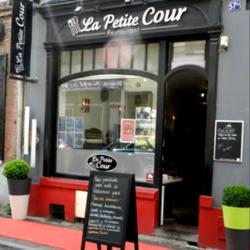 La Petite Cour