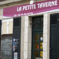 La Petite Taverne