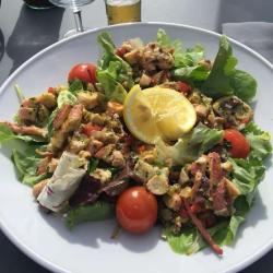 La Piazza Des Frangins