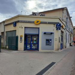 La Poste Des Arceaux