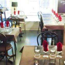 La Table Des Artistes