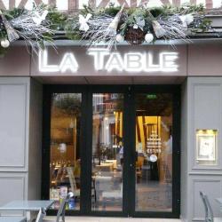 La Tables Des Hôtes