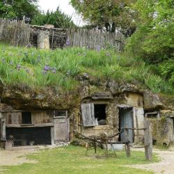 La Vallée Troglodytique Des Goupillères