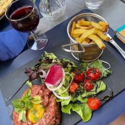 L'auberge De L'helvie- Chez Coco Et Ricou