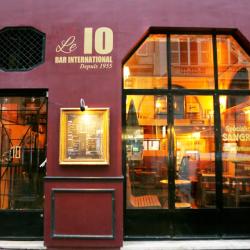 Le 10 Bar International