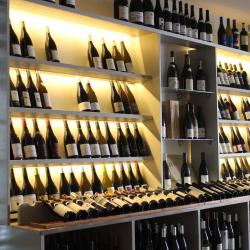 Le 17 Place Aux Vins