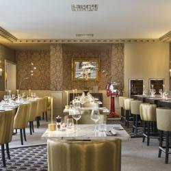Le 85 Restaurant & Bar