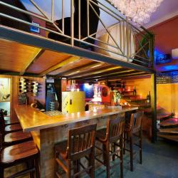 Le Bar à Vin