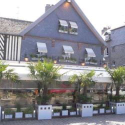 Le Bistro Du Port