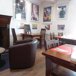 Le Bistro