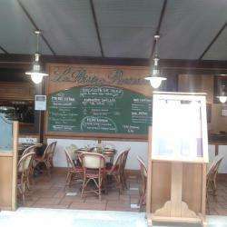 Le Bistro Parisien