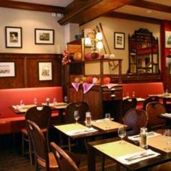 Le Bistro De Jean