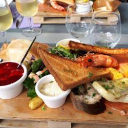 Le Bistrot Des Quais