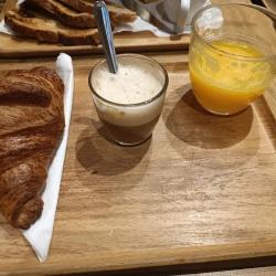 Le Café