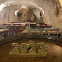 Le Caveau