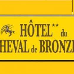 Le Cheval De Bronze