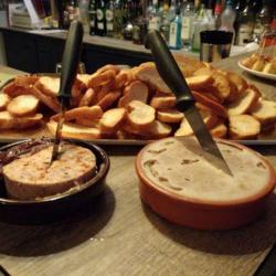 Le Chicago Bar