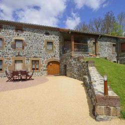 Le Clos Des Pierres Rouges