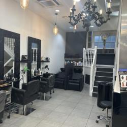 Le Coiffeur Du Passage