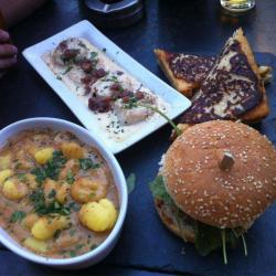 Le Comptoir A La Une
