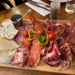 Le Comptoir D'etienne