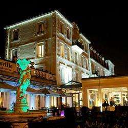 Le Courtoisville