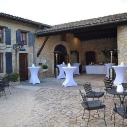 Domaine De Chanteperdrix