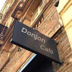 Le Donjon Café