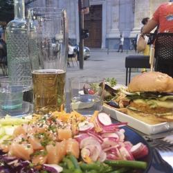 Le F2 Restaurant