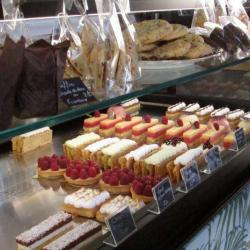 Le Garde Manger
