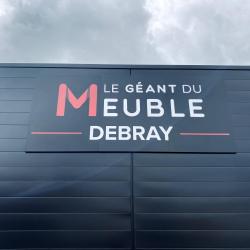 Le Géant Du Meuble Debray