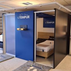 Le Géant Du Meuble Monnier