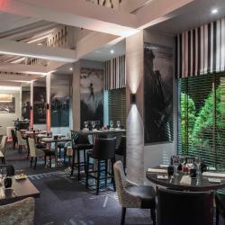 Le M22 – Restaurant & Bar Lounge