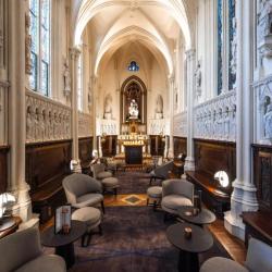 Le Monastic