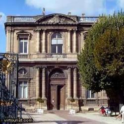 Le Musée Des Beaux Arts