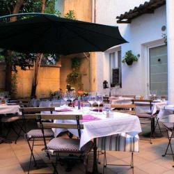 Le Patio Du Prado