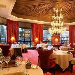 Le Pavillon Petrus