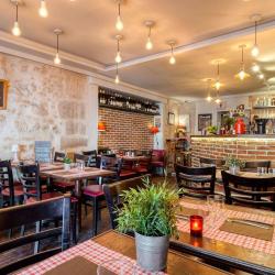 Le Petit Café