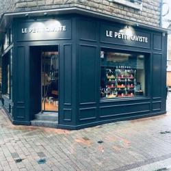 Le Petit Caviste