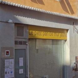 Le Petit Pan De Mur Jaune