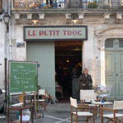 Le Petit Troc
