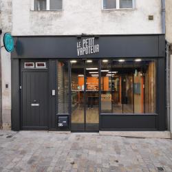 Le Petit Vapoteur
