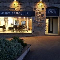 Le Reflet De Julie