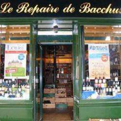 Le Repaire Des Bacchus