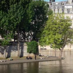 Le Saint-louis