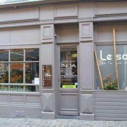 Numéro Neuf Signé Julia - Salon De Coiffure - Coiffeur - Balayage - Cheveux Bouclés - Vieux Lille