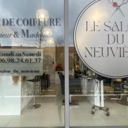 Le Salon Du Neuvième